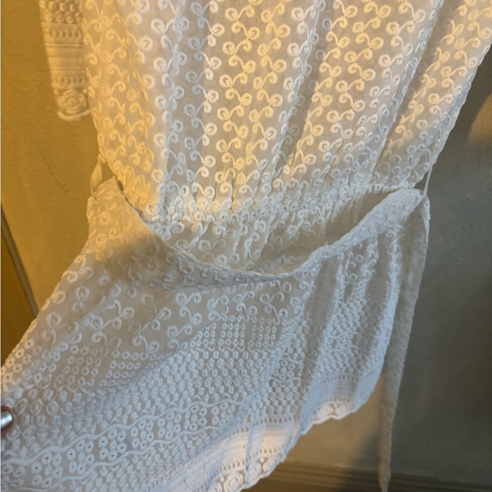 Melissa Odabash White Crochet Lace Beach Cover-Up Tunic with Tie - Picture 6 of 7